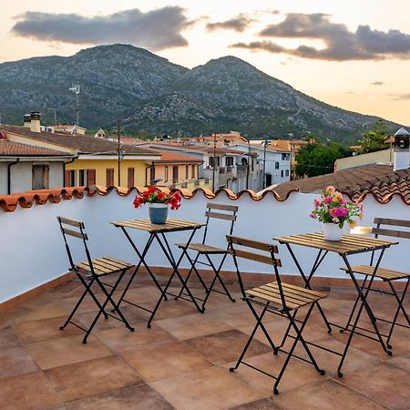 Casa Mian - Bed And Breakfast Orosei Exterior photo